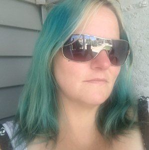 Meet your Posher, Kimberly